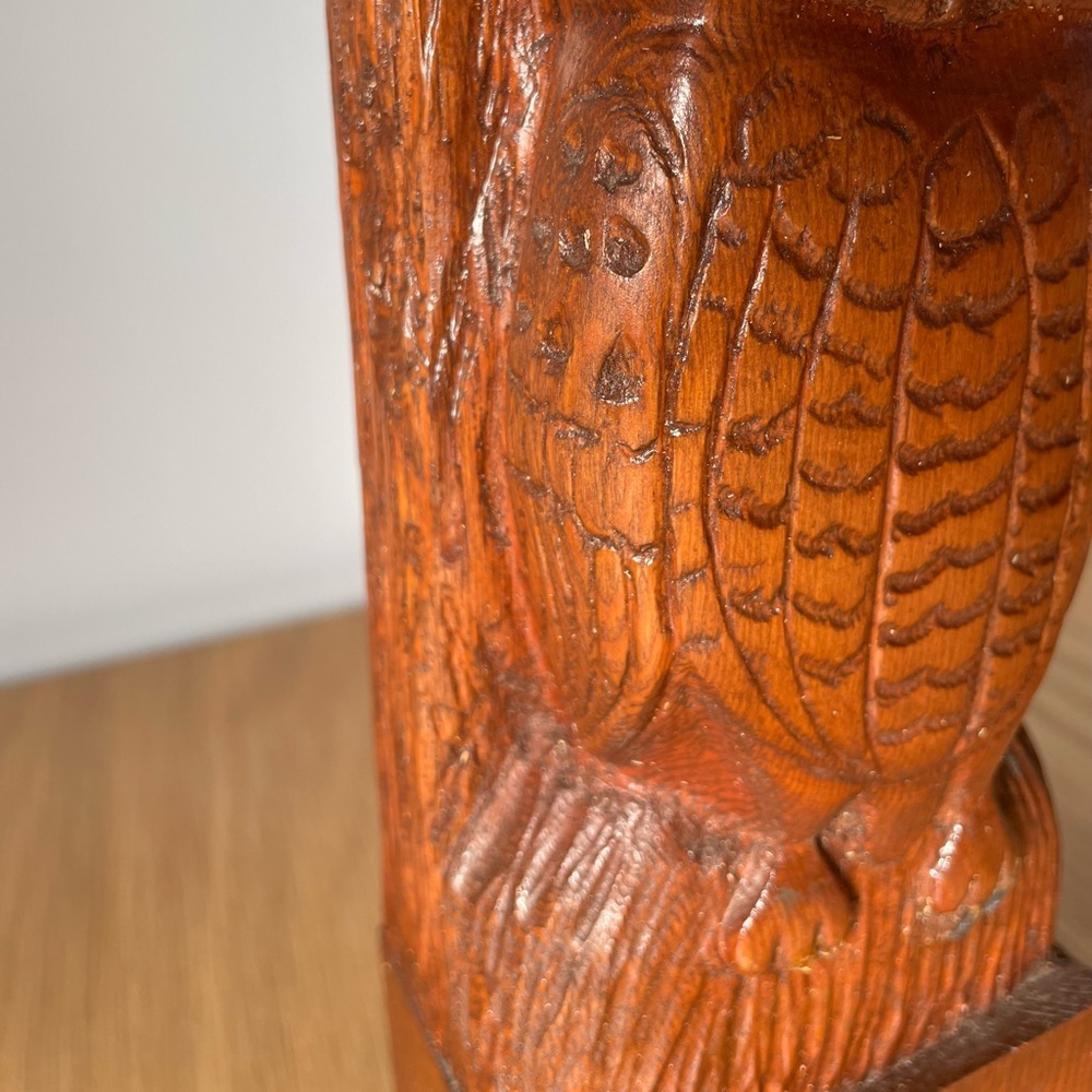 VINTAGE Mid-century Carved Wooden Owl Statue with Yellow Eyes - Picture 8 of 11